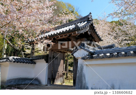 龍野城 しころ坂門 138660682