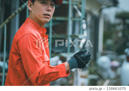車の出張整備 138661070