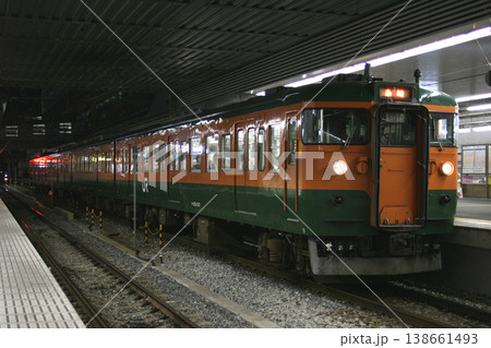 ［JR-W］山陽本線115系電車（K編成：岡山⇔三原） 138661493
