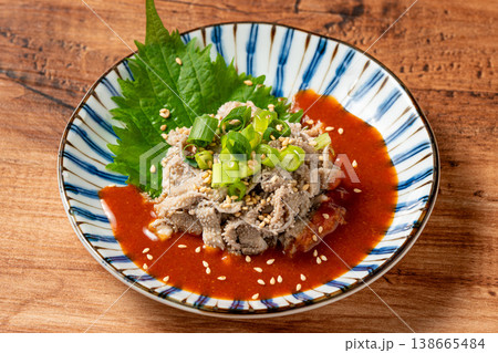 せんまい コリコリ食感の定番ホルモン料理 138665484