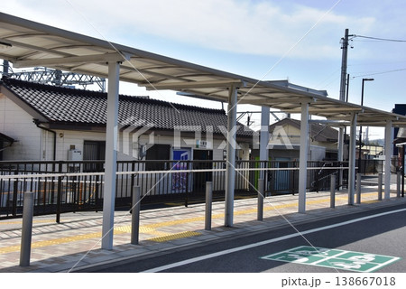 三重県 四日市あすなろう鉄道の内部駅と駅前ロータリー 三重県 四日市あすなろう鉄道の内部駅と駅前ロータリー 138667018
