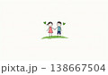 手をつなぐふたり 138667504