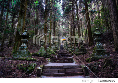 上色見熊野座神社の夜明け【熊本県阿蘇郡高森町】 上色見熊野座神社の夜明け【熊本県阿蘇郡高森町】 138668935