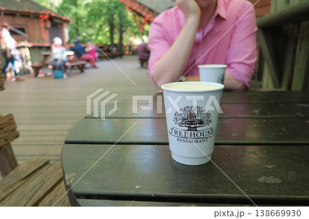 アニック・ガーデン (The Alnwick Garden)のカフェで休憩 アニック・ガーデン (The Alnwick Garden)のカフェで休憩 138669930