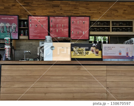 this is food and drink display at cafe restaurant. 138670597