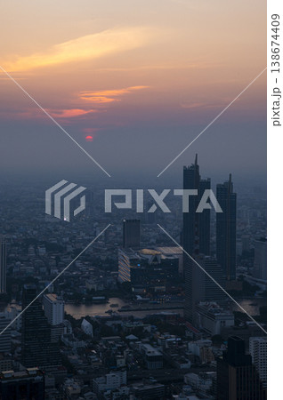 タイ バンコクの夕景 タイ バンコクの夕景 138674409