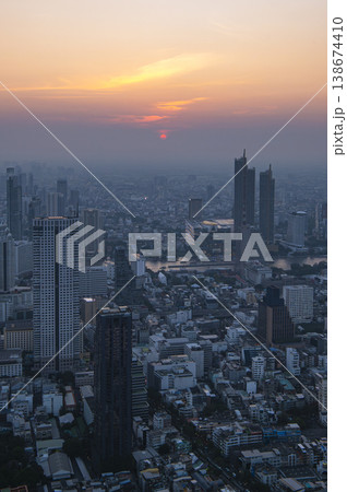タイ バンコクの夕景 タイ バンコクの夕景 138674410