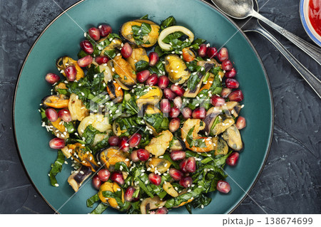 Mediterranean seafood salad with shrimp and mussels Mediterranean seafood salad with shrimp and mussels 138674699