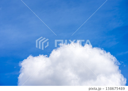 春の空 青空 晴れ 春 4月 イメージ 春の空 青空 晴れ 春 4月 イメージ 138675489