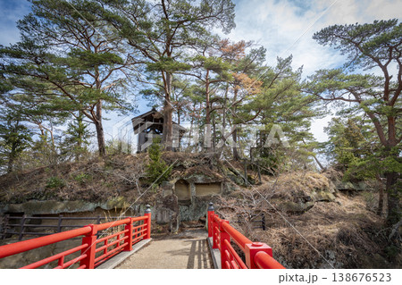 松島 雄島 渡月橋 赤い橋がつなぐ神聖な島の風景 宮城県 138676523