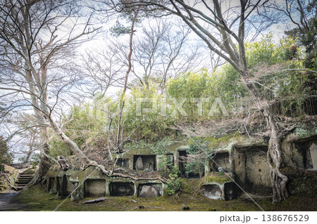 松島 雄島の洞窟遺跡群 岩に刻まれた供養と信仰の景観 宮城県 138676529