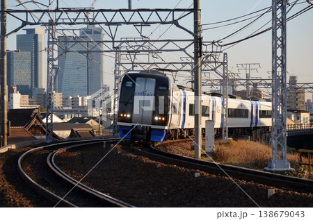 名古屋駅ビル群と名鉄空港特急ミュースカイ 名古屋駅ビル群と名鉄空港特急ミュースカイ 138679043