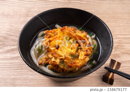 かき揚げうどん 138679177