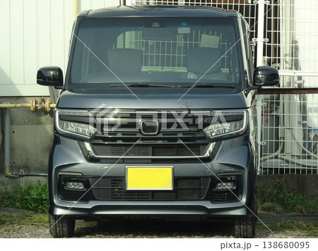 黒い軽自動車 138680095