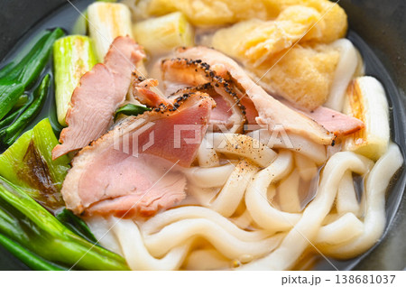 鴨と焼き葱と揚げのおうどん 鴨と焼き葱と揚げのおうどん 138681037