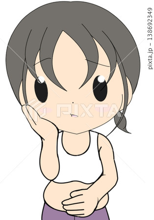 お腹を気にする女性 138692349