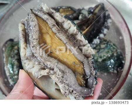 high quality fresh raw abalone 138693473