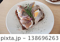 海外のサンドウィッチ 138696263