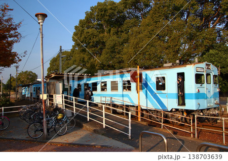 ［MR］水島臨海鉄道キハ37形（球場前駅） 138703639