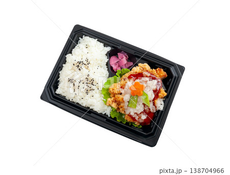 鬼おろしダレで食べる若鶏たつた揚げ弁当【白背景・切り抜き】 鬼おろしダレで食べる若鶏たつた揚げ弁当【白背景・切り抜き】 138704966