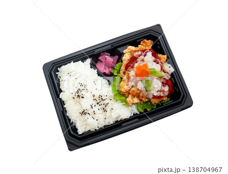 鬼おろしダレで食べる若鶏たつた揚げ弁当【白背景・切り抜き】 138704967