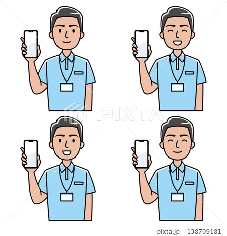 スマホを見せる笑顔の外国人男性（ポロシャツ姿） 138709181