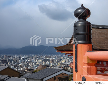 清水寺より望む京都市街 清水寺より望む京都市街 138709685
