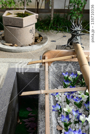 晴明神社 手水鉢(手水舎) 晴明神社 手水鉢(手水舎) 138710336