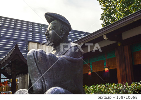 晴明神社　安倍晴明像 138710668