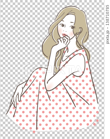 頬に手を当て座る女性 138710785