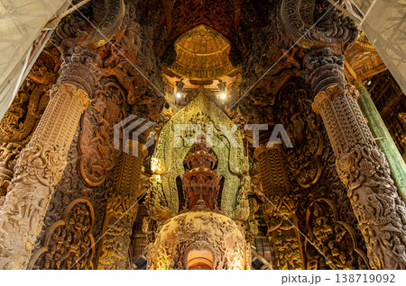 タイ・パタヤ「サンクチュアリー・オブ・トゥルース」 138719092