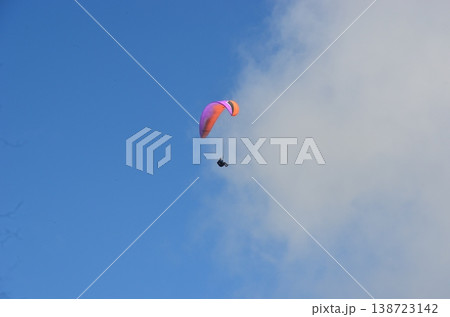 パラグライダー 138723142