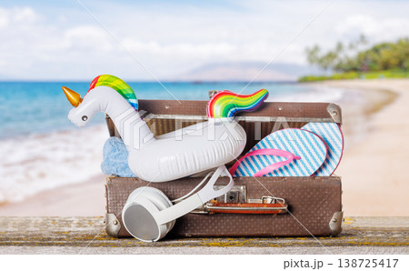 Summer Vacation Travel Concept with Beach Accessories 138725417