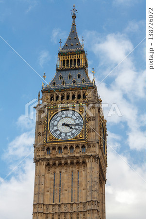 Central London with Big Ben and Westminster 138726072