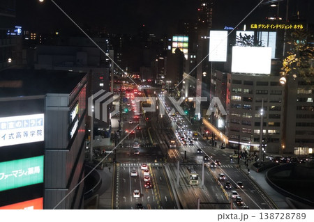 広島駅ビルの屋上から望む広島駅前の夜景 広島駅ビルの屋上から望む広島駅前の夜景 138728789