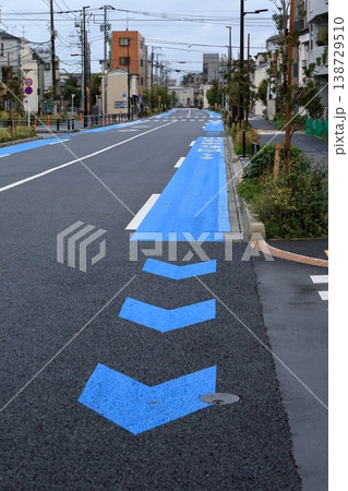 自転車専用通行帯 イメージ 自転車専用通行帯 イメージ 138729510