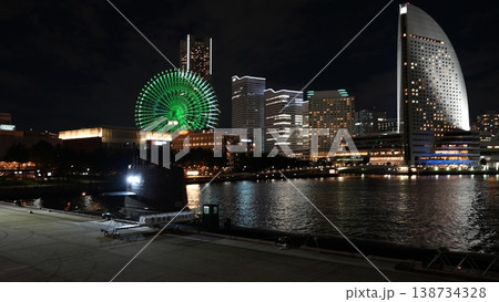 ハンマーヘッドから見たみなとみらいの夜景 ハンマーヘッドから見たみなとみらいの夜景 138734328