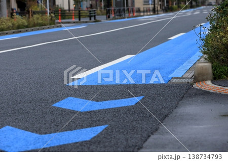 自転車専用通行帯　イメージ 138734793
