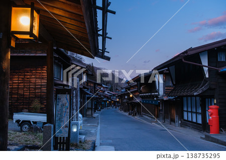 奈良井宿の夕焼け 138735295