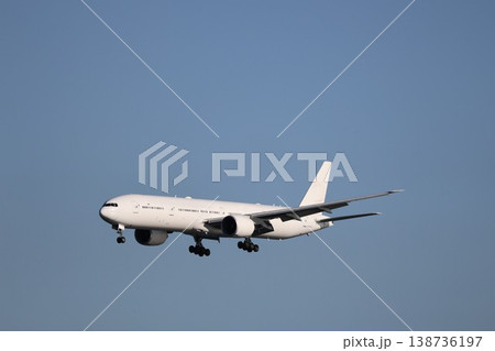 羽田空港に着陸する旅客機 羽田空港に着陸する旅客機 138736197