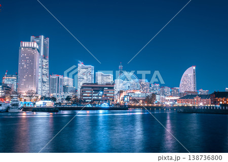 みなとみらいランドマークタワー夜景 138736800