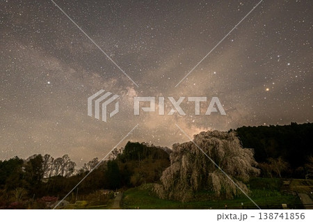 天の川に架かる天の川 138741856