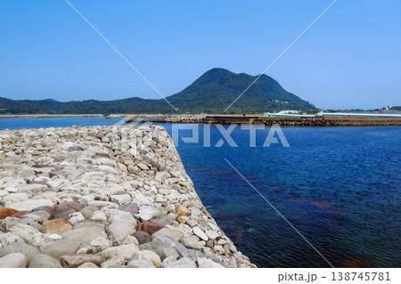 大分県　姫島くじら波止と矢筈岳 138745781