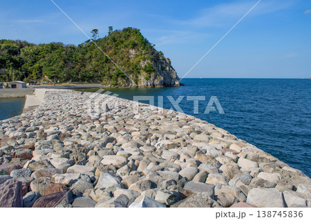 大分県姫島 くじら波止と観音崎 大分県姫島 くじら波止と観音崎 138745836