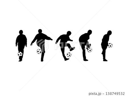 サッカーボールリフティングの連続イラスト 138749532