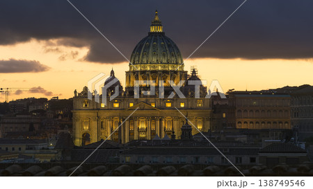 サン・ピエトロ大聖堂の夕景 / St. Peter's Basilica, Vatican 138749546