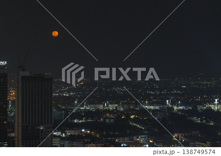 タイ パタヤの夜景 138749574