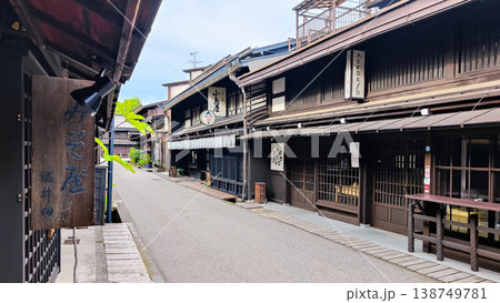 飛騨高山の古い町並 飛騨高山の古い町並 138749781