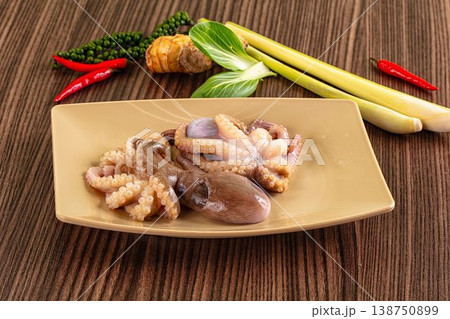 Delicous raw octopus for cooking Delicous raw octopus for cooking 138750899