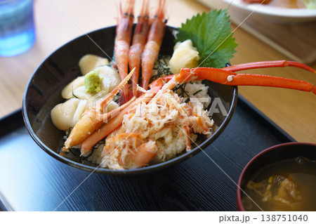 豪華海の幸海鮮丼 138751040